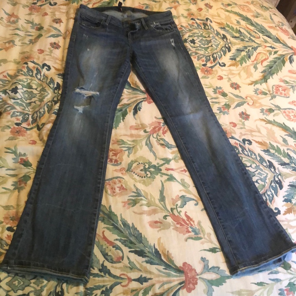 Size 28 Guess jeans